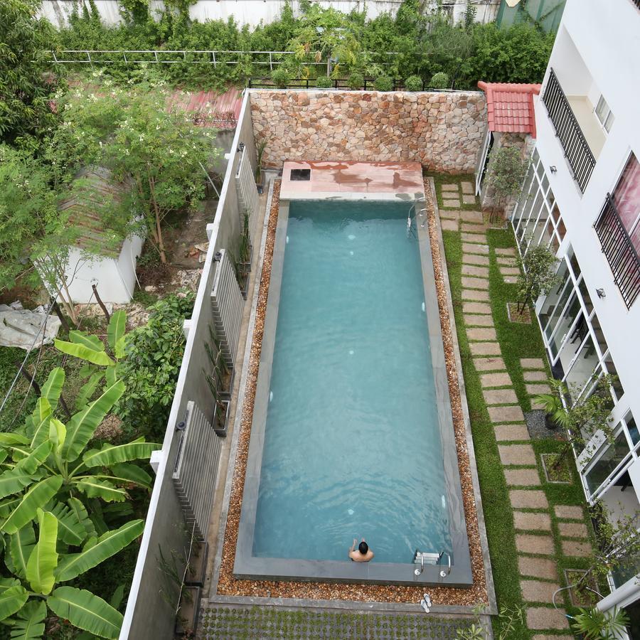 Holy Angkor Deluxe Hotel Siem Reap Bagian luar foto