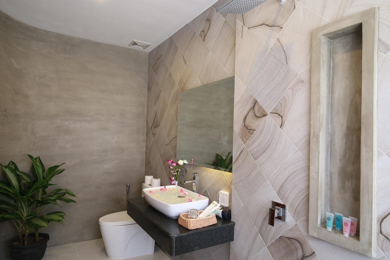 Holy Angkor Deluxe Hotel Siem Reap Bagian luar foto