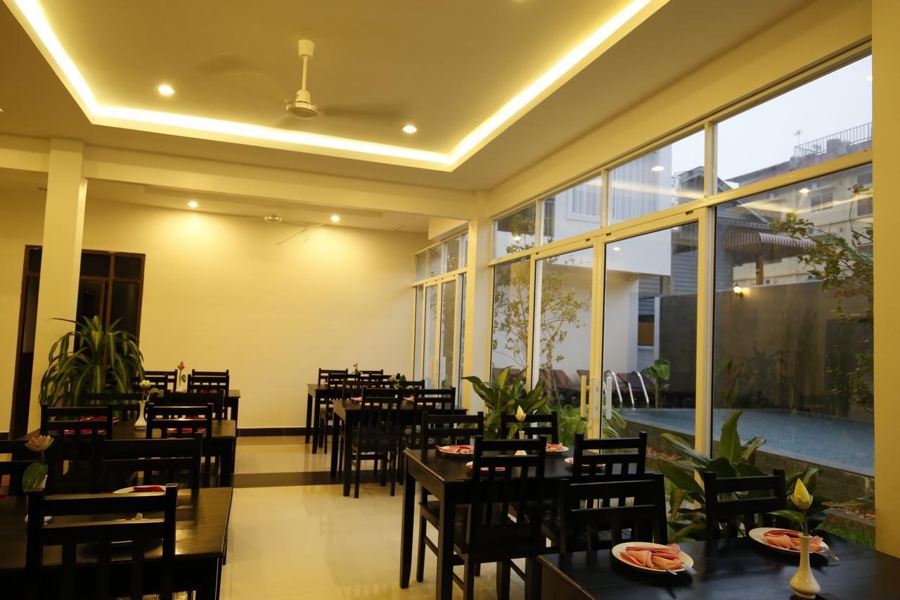 Holy Angkor Deluxe Hotel Siem Reap Bagian luar foto