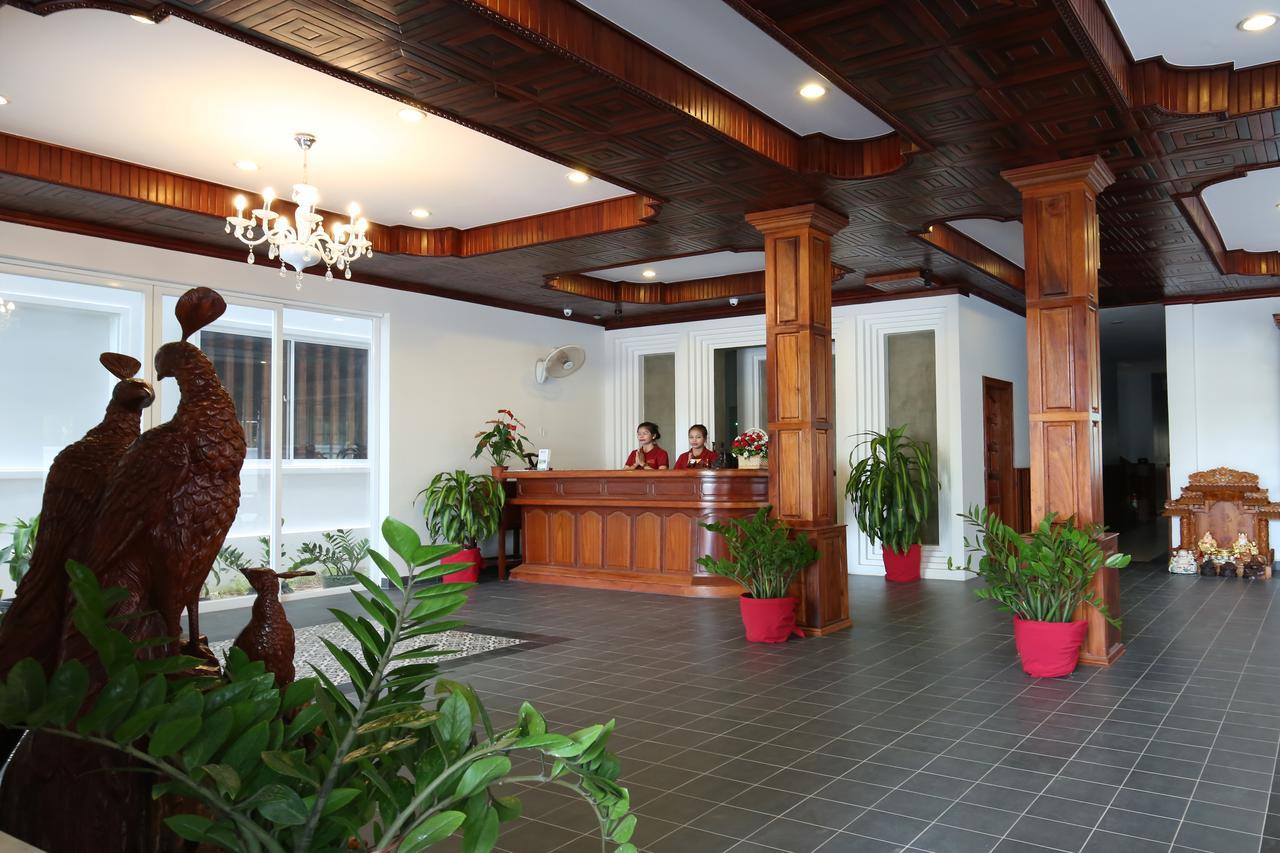 Holy Angkor Deluxe Hotel Siem Reap Bagian luar foto