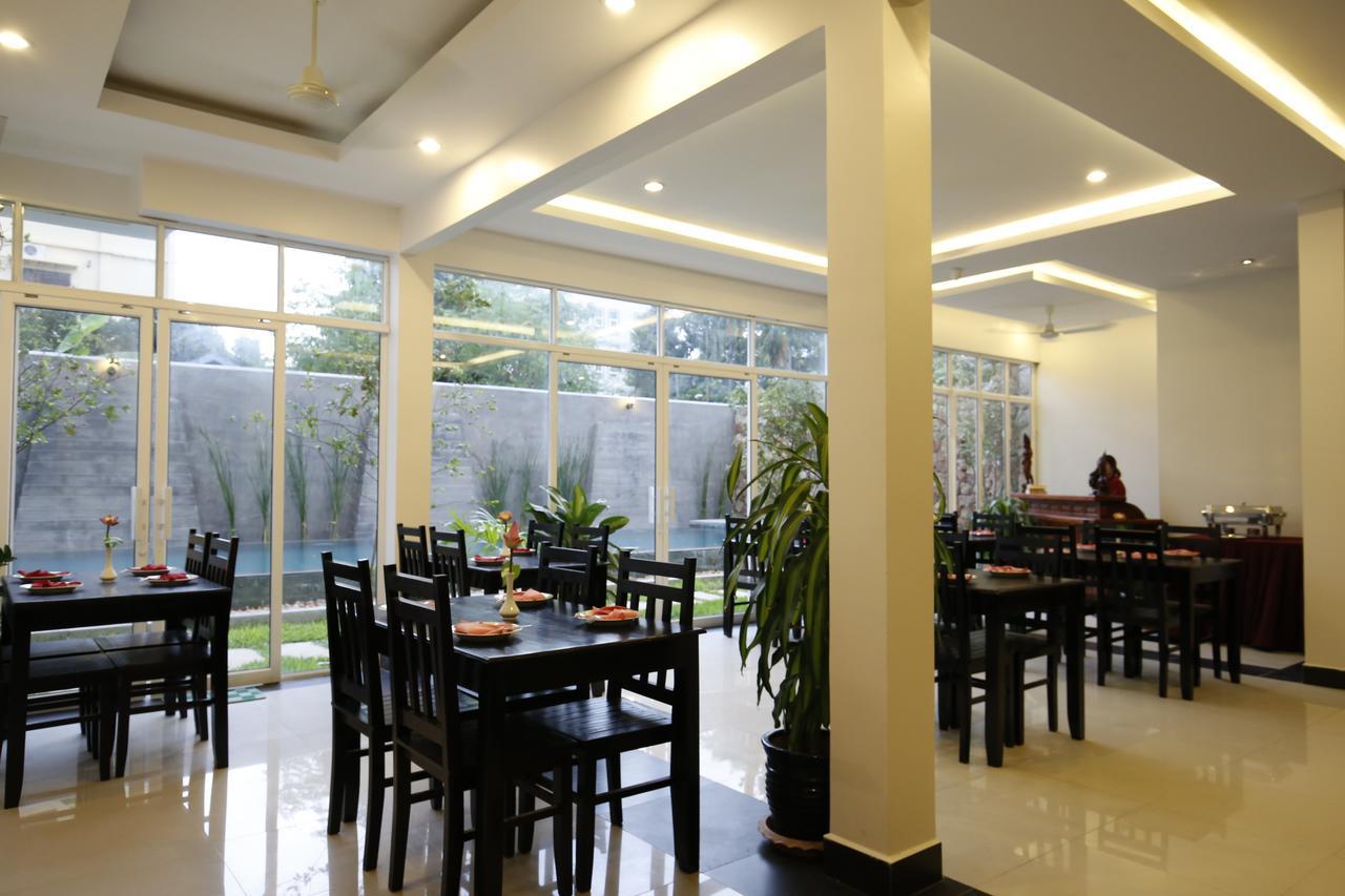 Holy Angkor Deluxe Hotel Siem Reap Bagian luar foto